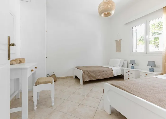 Meganisi Villa *
