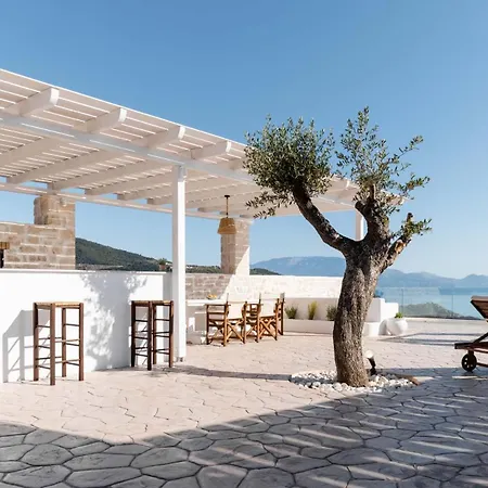 Meganisi * Agios Nikolaos (Zakynthos)
